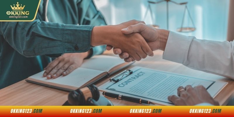 Quyền lợi và trách nhiệm của người chơi tại OKKING